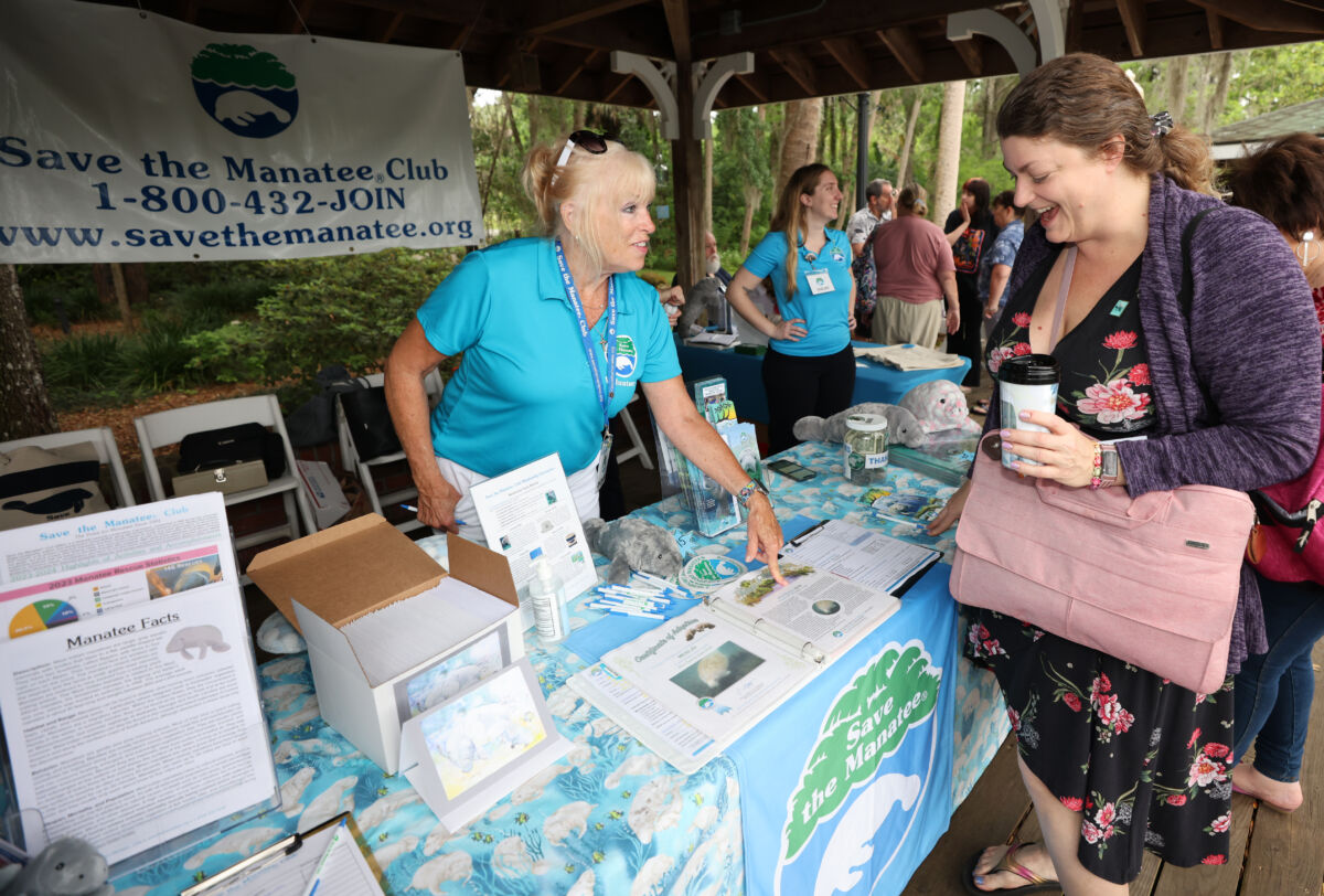 USPS Save Manatees Forever Stamp First Day Of Issue Dedication - Ocala Gazette